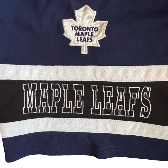 Toronto Maple Leafs Kids MightyMac NHL Jersey - Size 24M - Picture 5 of 8